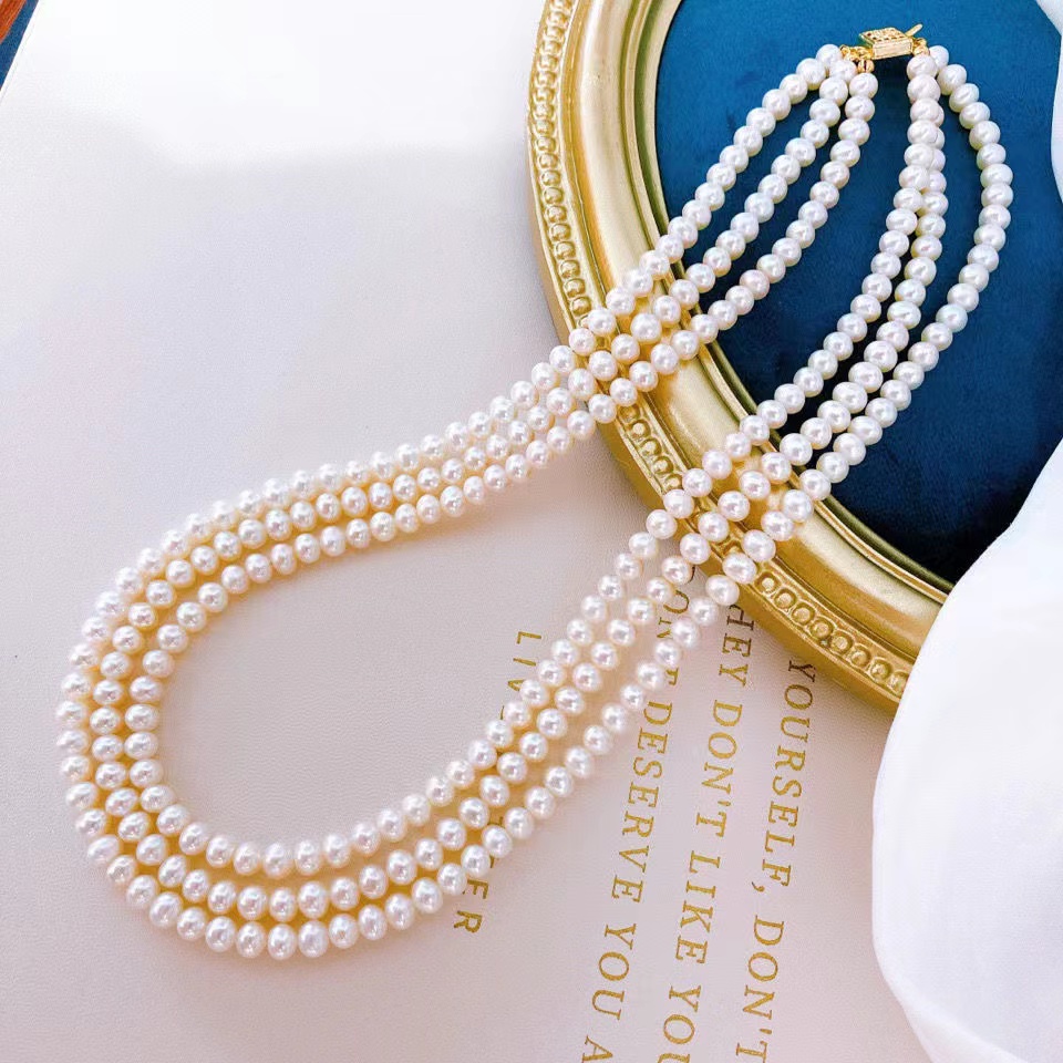 Pearl Trim Chain - Queen's Natural Freshwater Nearly round pearl