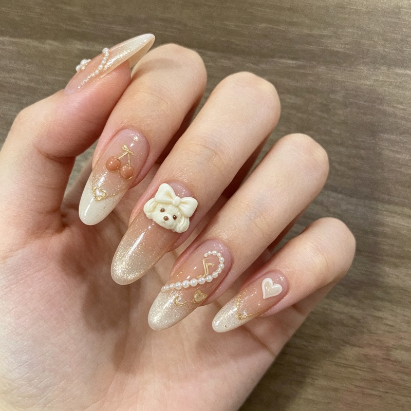 Cartoon Cream Puppy 3D Embosse - Pearl Trim Chain recension och pris