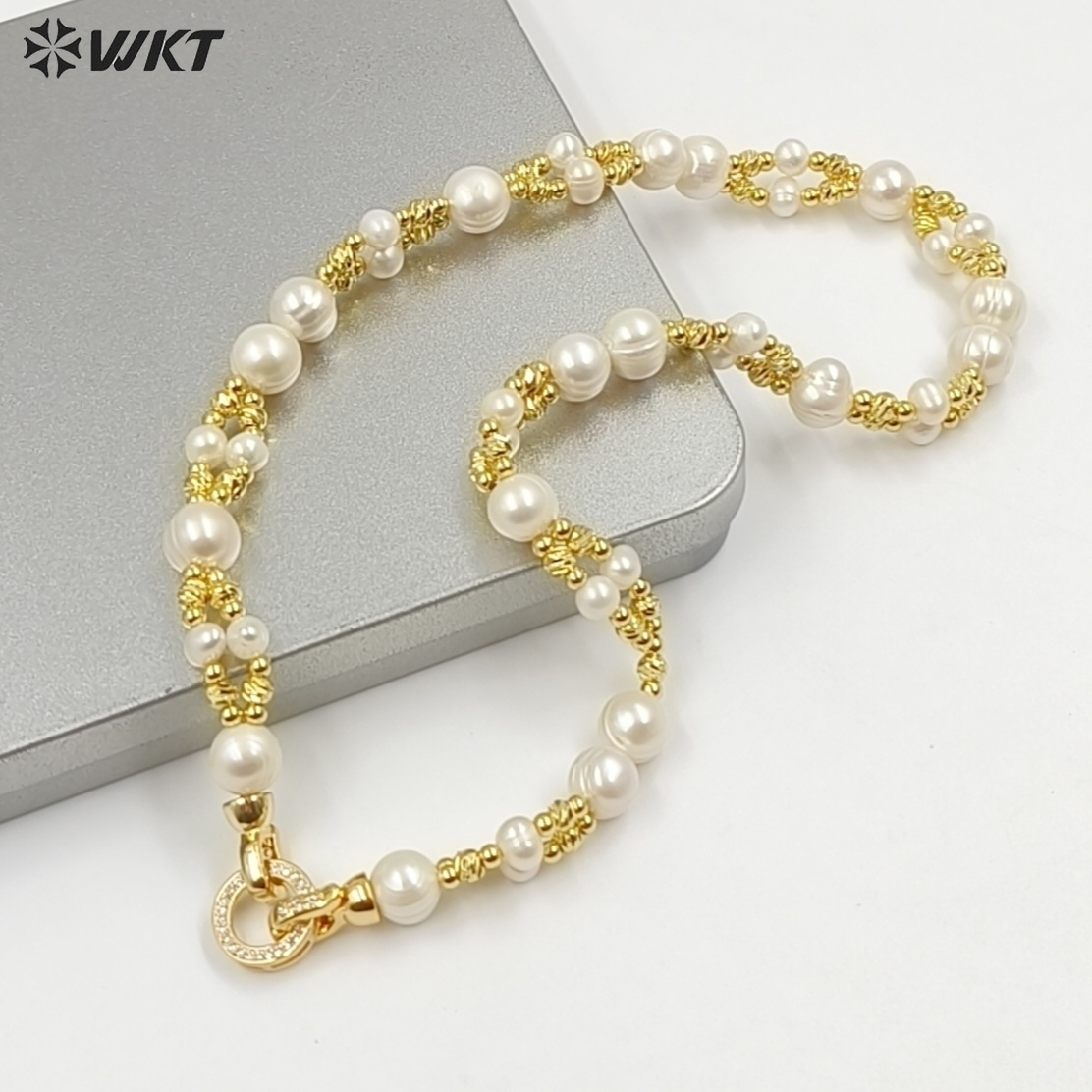 WT-JN376 WKT Versatile Advance - Pearl Trim Chain recension och pris